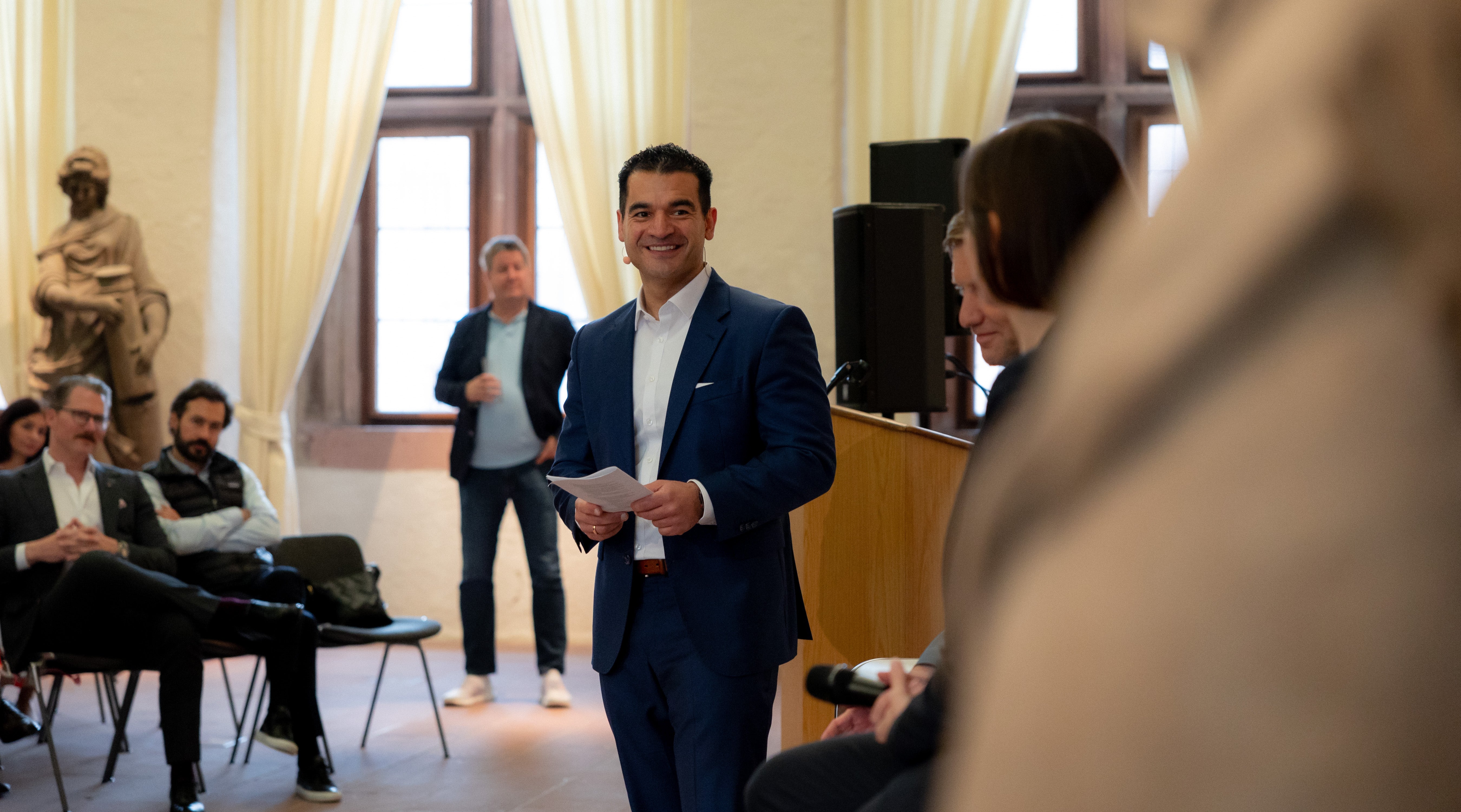 Save the date: Dinner im Schloss am 29. April 2025!